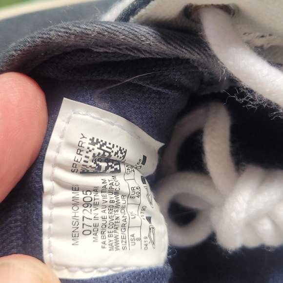 Sperry Top Sider Halyard Sneaker - Picture 6 of 6